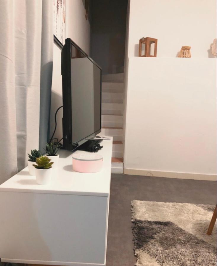 Maison Cosy Et Paisible Au Coeur De Beauvais Exteriér fotografie